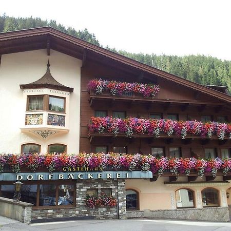 Gaestehaus Dorfbaeckerei Tux Exterior photo